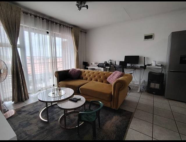 2 BEDROOM PROPERTY TO RENT IN MONAVONI